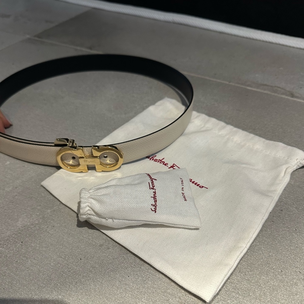 Ferragamo reversible belt